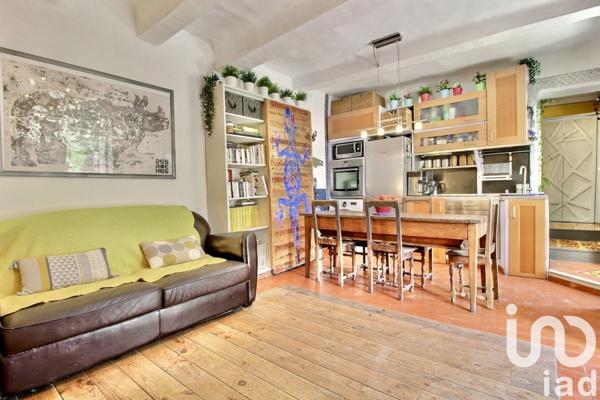 Maison 4 pièces de 68 m² à Roquevaire (13360)