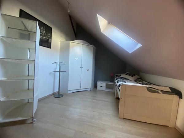 Vente                                                      Appartement
                        
                     1 pièces                      84 m2                     à Dourdan