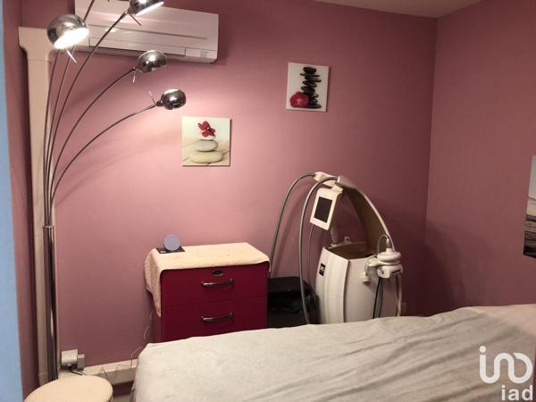 Boutique/Local commercial à vendre 73 m² Mandres-les-Roses