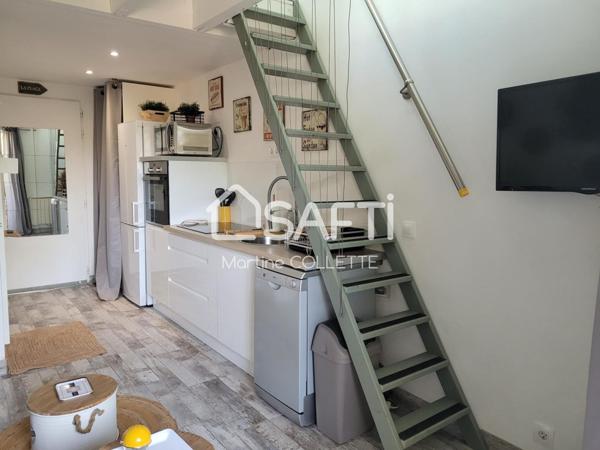 Proche de la plage Appartement meublé T2 au 1er et dernier étage avec parking