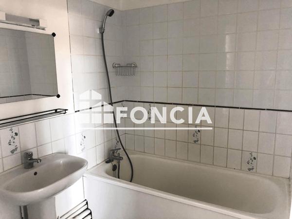 Location Studio 32 m² - 16 AVENUE DE L'EUROPE Wattignies 59139