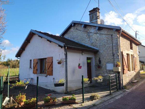 Maison à vendre à Laferté-sur-Aube en Haute-Marne (52120), ref : 10379/635   
Calme