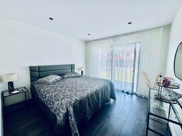 EXCLUSIVITÉ Magnifique maison contemporaine de plain-pied à Nuaillé