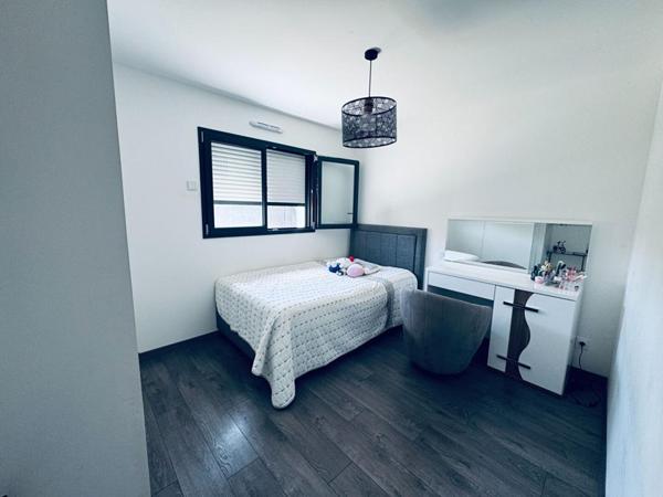 EXCLUSIVITÉ Magnifique maison contemporaine de plain-pied à Nuaillé