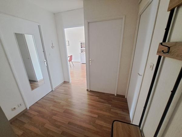 Appartement duplex 86 m² lumineux proche plage et centre ville