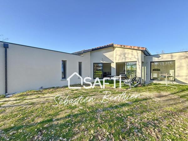 VILLA CONTEMPORAINE DE 2022 – 180 m² – CALME ET CONVIVIALITÉ À 25 MINUTES DE TOULOUSE