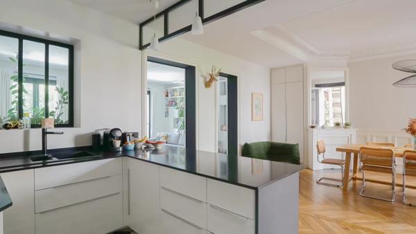 Appartement Paris 18e - BLANCHE / CITÉ YVES KLEIN