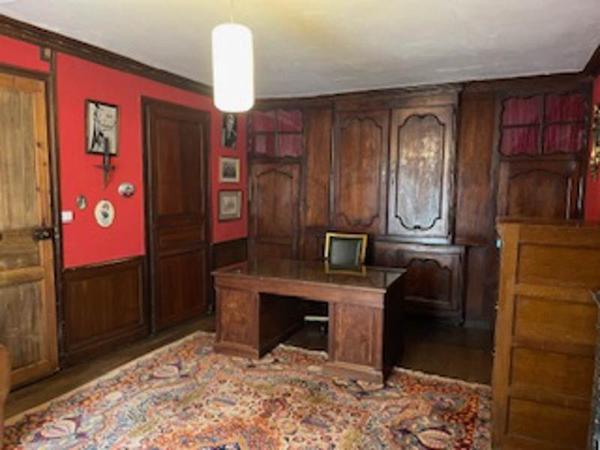 Maison à vendre |  Civray |  10 pièces | 274,2 m²