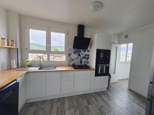 APPARTEMENT EN COLOCATION
