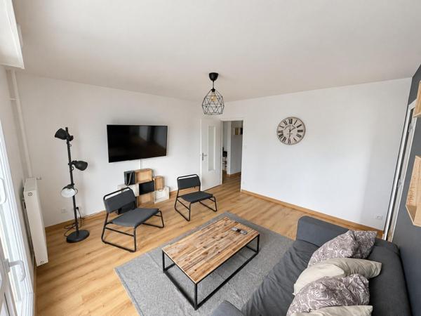 T4 rénové de 79 m² - colocation en place