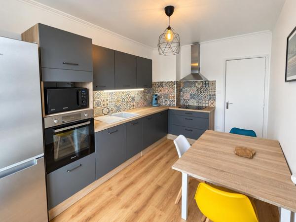 T4 rénové de 79 m² - colocation en place