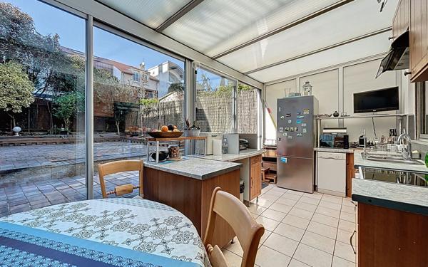 Appartement à vendre    2 pièces • 40,20 m2 Suresnes