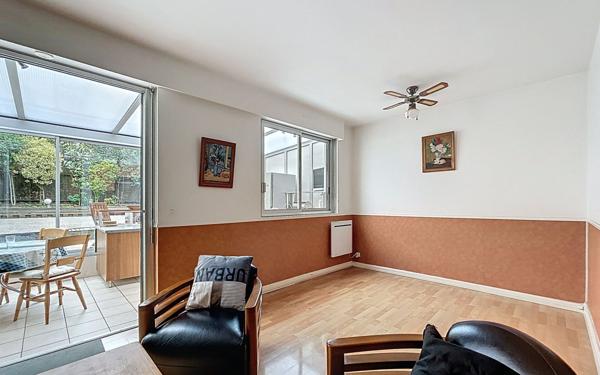 Appartement à vendre    2 pièces • 40,20 m2 Suresnes