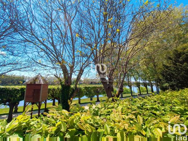 Atelier à vendre 528 m² Gien