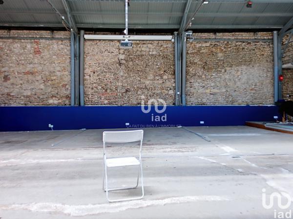 Atelier à vendre 528 m² Gien