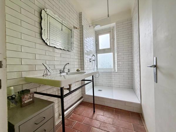 13005 T3 delicieux - Au coeur du CAMAS 64m2 - 249 300 euro FAI