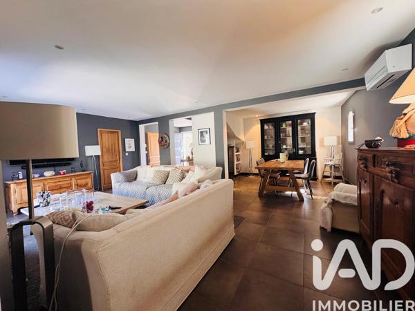 Maison à vendre 5 pièces 158,43 m² Sauveterre