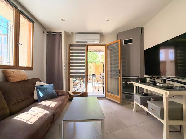 A VENDRE EN EXCLUSIVITE 84120 PERTUIS MAISON DE VILLE TYPE 3 PIECES DE 45M² AVEC COUR INTERIEUR