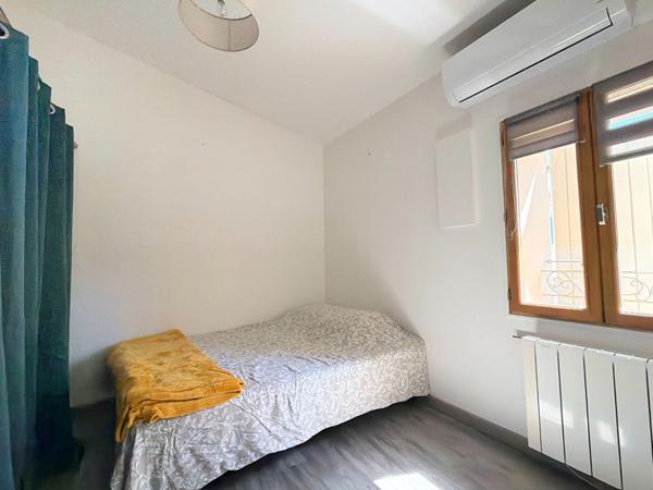 A VENDRE EN EXCLUSIVITE 84120 PERTUIS MAISON DE VILLE TYPE 3 PIECES DE 45M² AVEC COUR INTERIEUR