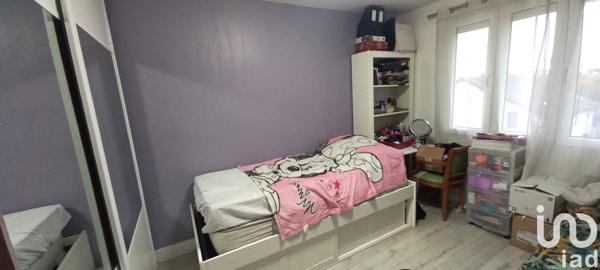 Appartement 3 pièces de 56 m² à Choisy-le-Roi (94600)