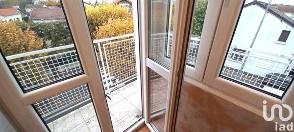 Appartement 3 pièces de 56 m² à Choisy-le-Roi (94600)