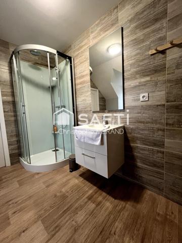 Fermette 7 chambres proche  de DANGE SAINT ROMAIN