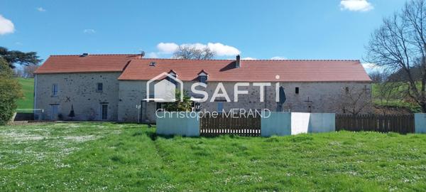 Fermette 7 chambres proche  de DANGE SAINT ROMAIN