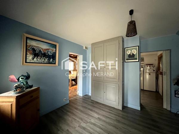 Fermette 7 chambres proche  de DANGE SAINT ROMAIN