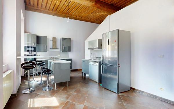 Appartement à vendre    3 pièces • 75,64 m2 Lyon 5