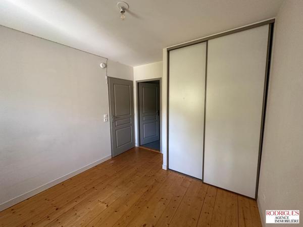 Appartement à louer, 2 pièces - POITIERS 86000