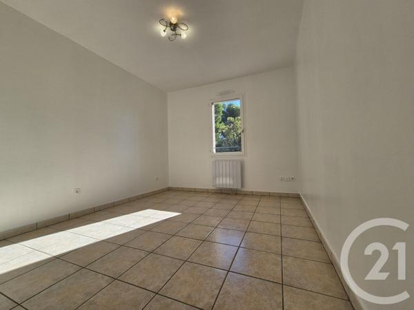 Appartement T3 à vendre  3 pièces - 81,97 m2 SALON DE PROVENCE - 13