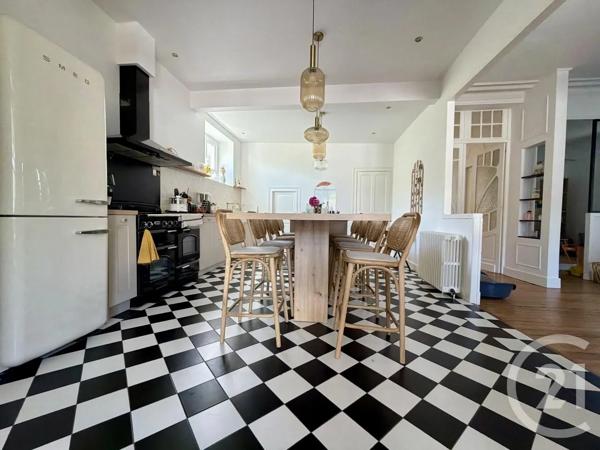 Maison à vendre  6 pièces - 217,12 m 2   MAULEON LICHARRE  - 64