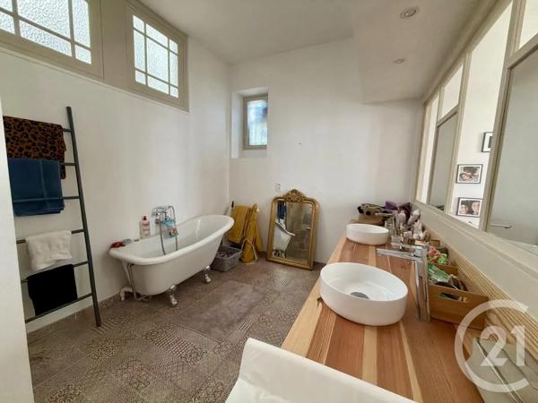 Maison à vendre  6 pièces - 217,12 m 2   MAULEON LICHARRE  - 64