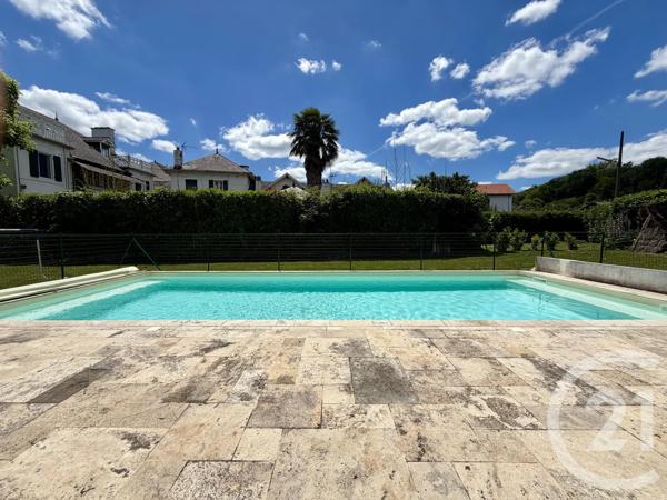 Maison à vendre  6 pièces - 217,12 m 2   MAULEON LICHARRE  - 64