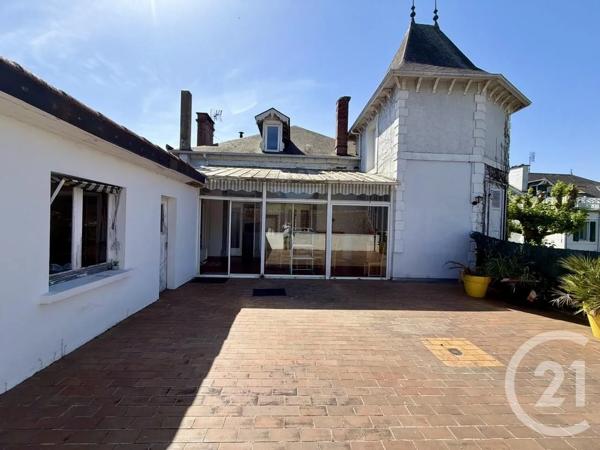 Maison à vendre  6 pièces - 217,12 m 2   MAULEON LICHARRE  - 64