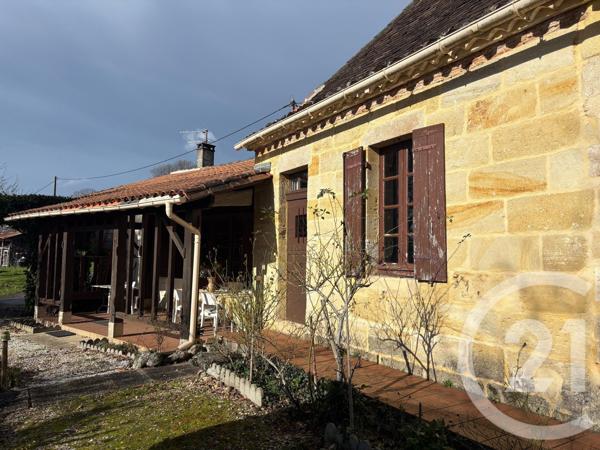 Maison à vendre  8 pièces - 234,70 m 2   MONTPON MENESTEROL  - 24