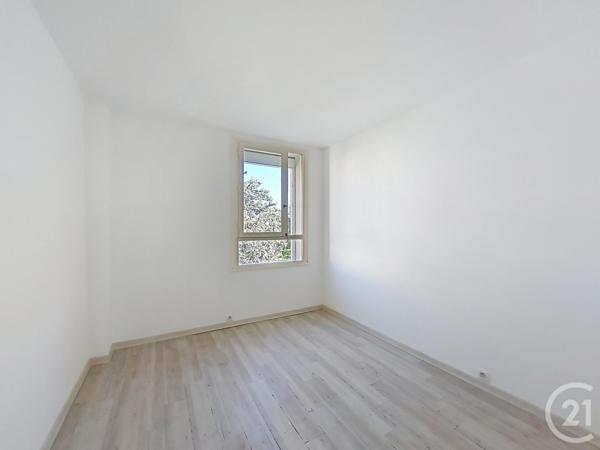 Appartement F5 à vendre  5 pièces - 77,10 m2 MONTELIMAR - 26
