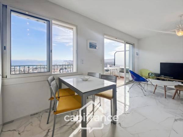 Appartement à vendre 2 pièces LE LAVANDOU (83)