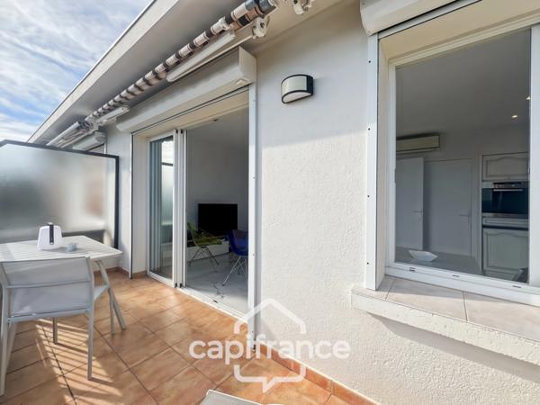 Appartement à vendre 2 pièces LE LAVANDOU (83)
