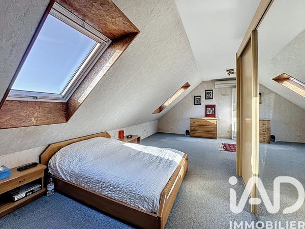 Maison à vendre 5 pièces 110 m² Vert-Saint-Denis