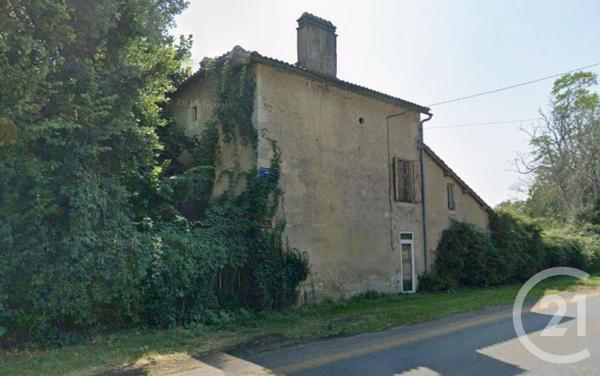 Maison à vendre  11 pièces - 200 m 2   LEZAY  - 79