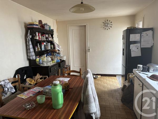 Maison à vendre  11 pièces - 200 m 2   LEZAY  - 79