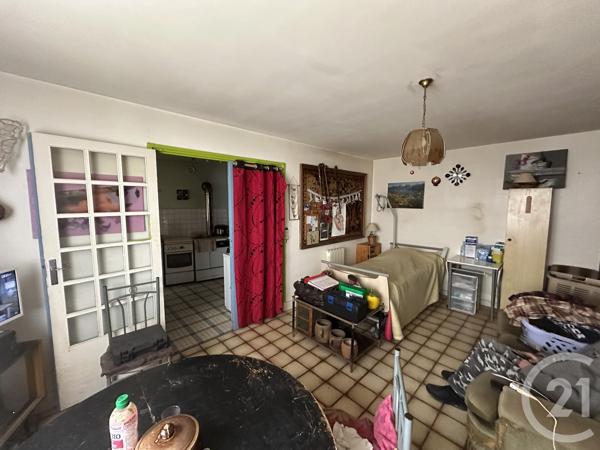 Maison à vendre  11 pièces - 200 m 2   LEZAY  - 79