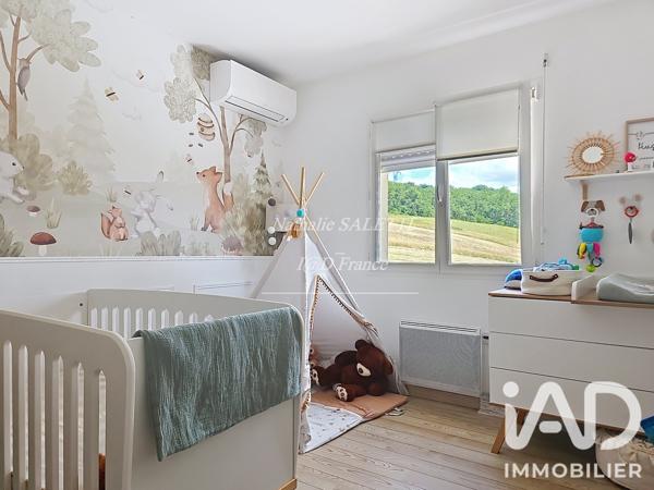 Maison à vendre 4 pièces 128 m² Saint-Hilaire-de-Lusignan