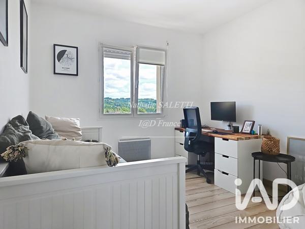 Maison à vendre 4 pièces 128 m² Saint-Hilaire-de-Lusignan