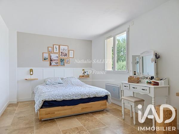 Maison à vendre 4 pièces 128 m² Saint-Hilaire-de-Lusignan