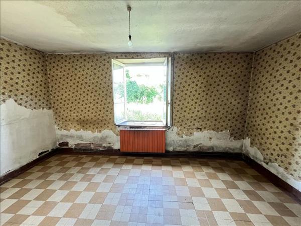 Maison à vendre |  Aigurande |  3 pièces | 69 m²