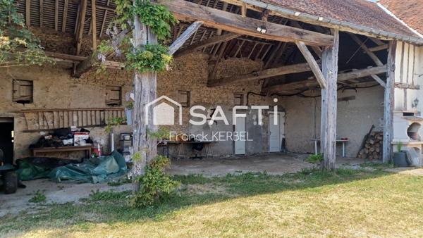 Fermette de 1870 d'environ 120m² implantée à Mézières en Gâtinais