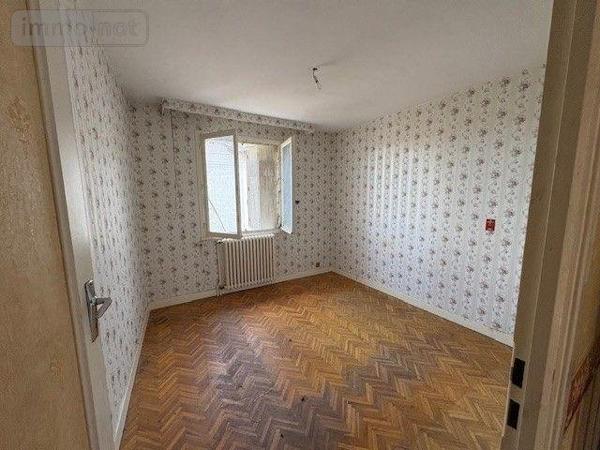 Maison à vendre à La Chapelle-de-Guinchay en Saône-et-Loire (71570), ref : 13779/965