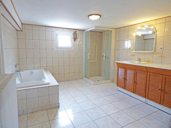 Maison Neuilly Sur Marne 5 pièce(s) 90 m2